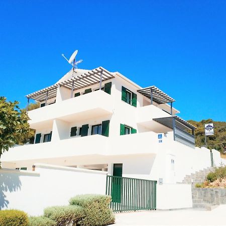 Apartments More Vis Bagian luar foto